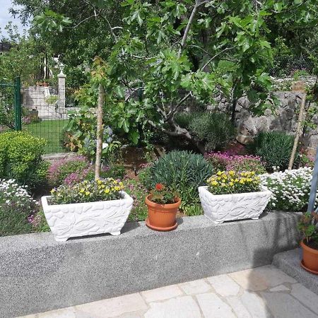 Apartment Duba Сен Екстериор снимка