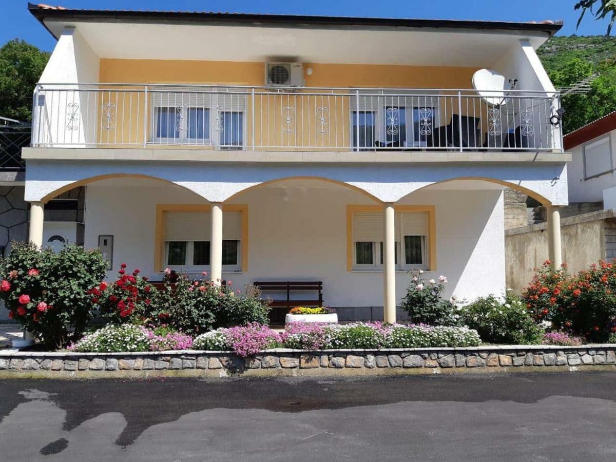 Apartment Duba Сен Екстериор снимка