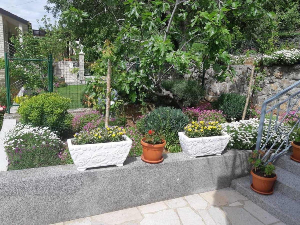 Apartment Duba Сен Екстериор снимка