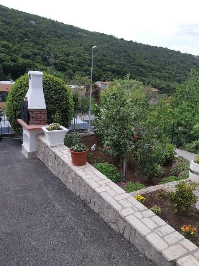 Apartment Duba Сен Екстериор снимка