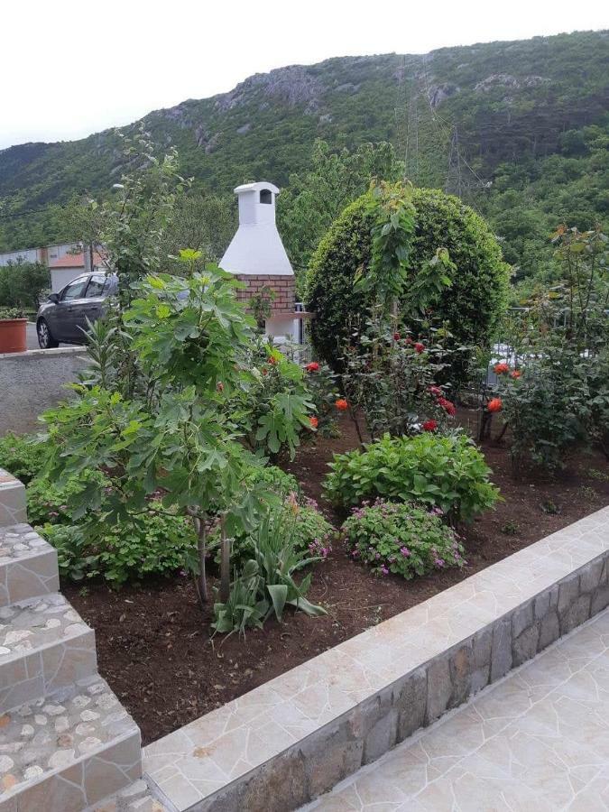 Apartment Duba Сен Екстериор снимка